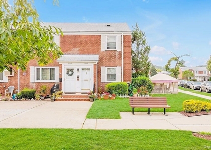 245-24 77 Crescent - Photo 1