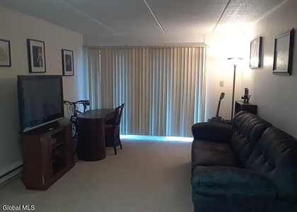 21 Wells - Photo 1