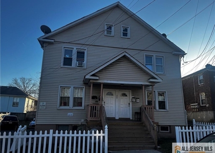 186 Comstock Street - Photo 1