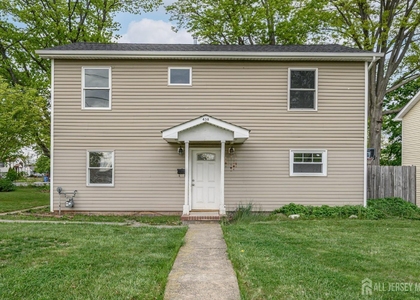 438 Belgrade Street - Photo 1