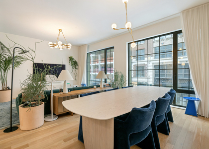 441 W 37th Street - Photo 1