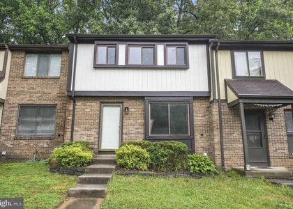 5863 Jacksons Oak Court - Photo 1