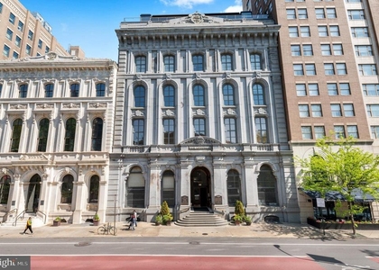 421 Chestnut Street - Photo 1