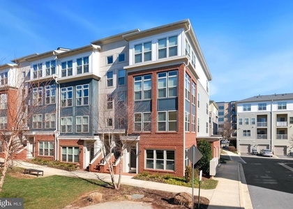123 Copley Circle - Photo 1