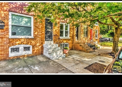 1209 S Ellwood Avenue - Photo 1