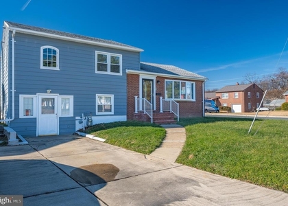 312 Hammonds Ferry - Photo 1