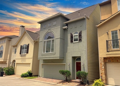 2612 Edgefield Lakes Drive - Photo 1