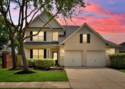 3911 Fallsbrook Court - Photo 1