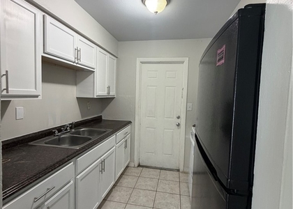 5517 6th Avenue - Photo 1