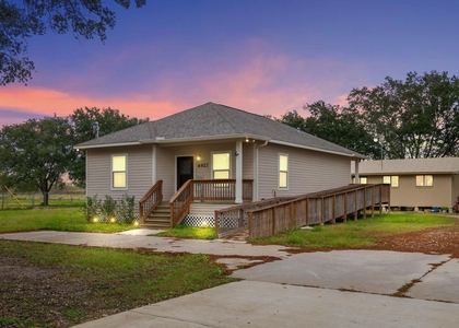 6927 David Street - Photo 1