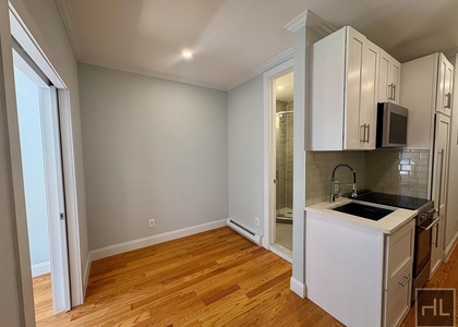 East 80th Street - Photo 1