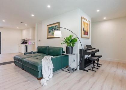 5326 Carew Street - Photo 1