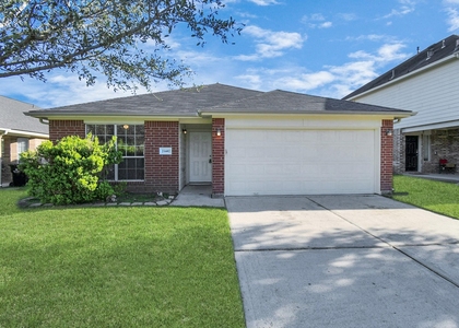 21602 Ornella Circle - Photo 1