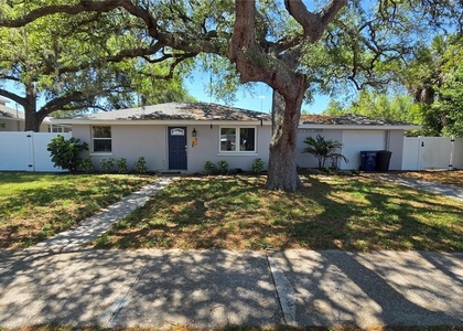 541 Roanoke Street - Photo 1