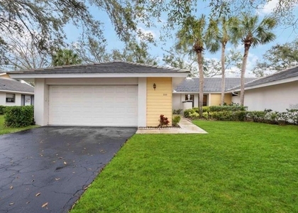 339 Pembroke Lane S - Photo 1