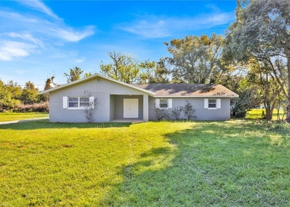 495 Orange Avenue - Photo 1