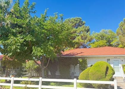 504 Cherry Street - Photo 1