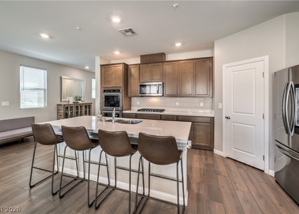 10646 Silver Pond Avenue - Photo 1