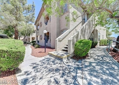 5415 W Harmon Avenue - Photo 1