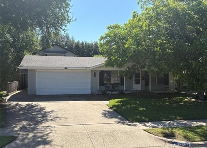 12404 Sunland Street - Photo 1
