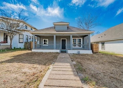 3419 Washington Street - Photo 1