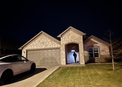 1001 Hardaway Drive - Photo 1