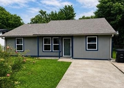 106 N 4th Street - Photo 1