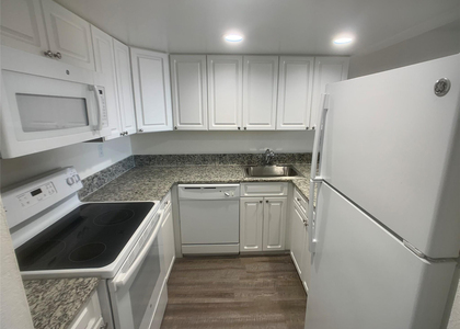 19455 Ne 10 Avenue - Photo 1