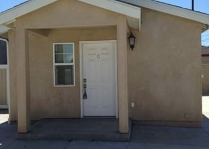 1014 E Washington Avenue - Photo 1