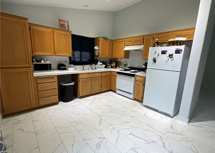 13322 El Rio Lane - Photo 1