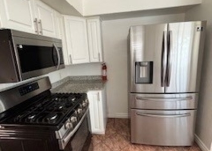 345 E College Street - Photo 1