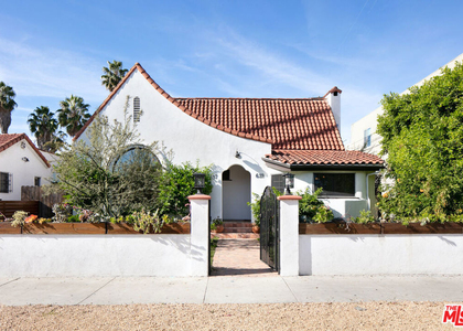 637 N Alta Vista - Photo 1