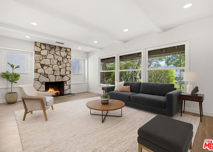 1511 Edris Drive - Photo 1