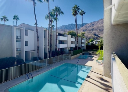 251 E La Verne Way - Photo 1