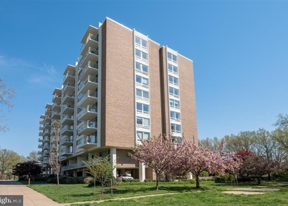 1425 4th Street Sw - Photo 1