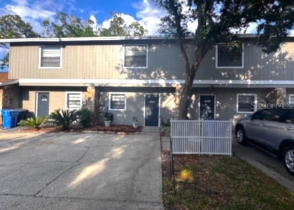 10128 Lake Oak Circle - Photo 1