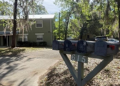 615 Sw 11th Lane - Photo 1