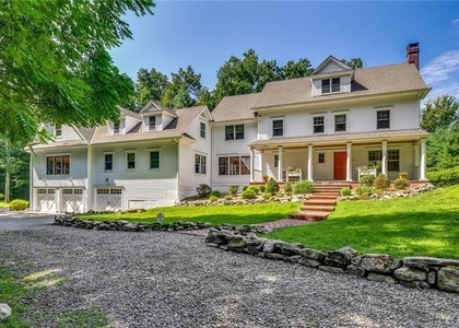 10 Fernwood Road - Photo 1