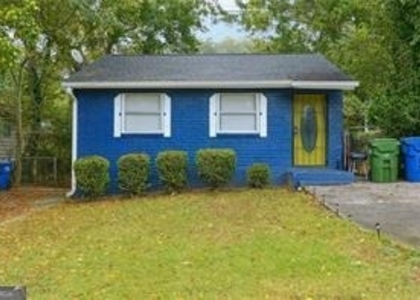 324 Brooks Avenue Sw - Photo 1
