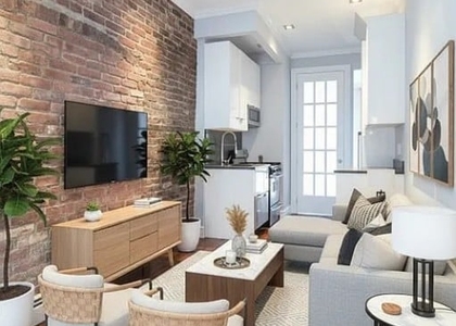 124 Ridge Street - Photo 1