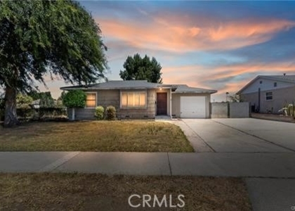 823 Filbert - Photo 1