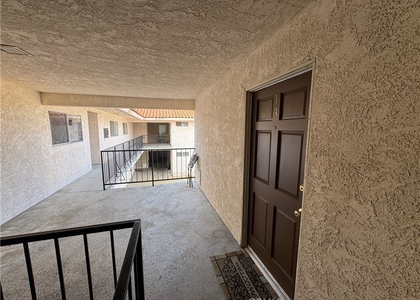 635 W 15th - Photo 1