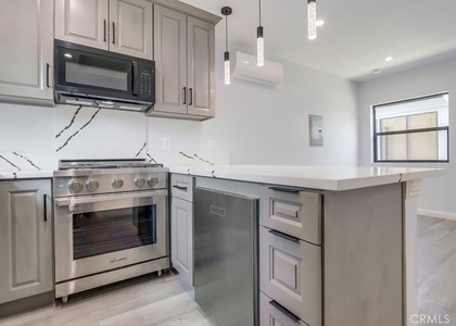 1260 E Turin Avenue - Photo 1