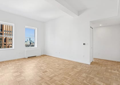 Exchange Place - Photo 1
