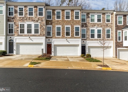 1329 Gilmore Street - Photo 1