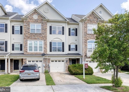 4322 Vintage Ivy Lane - Photo 1