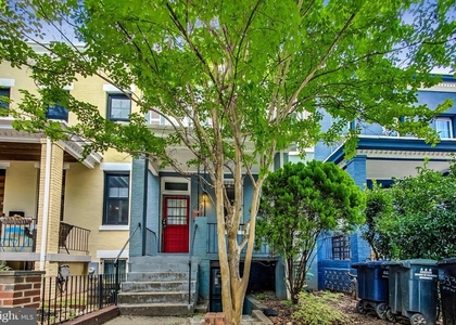 2533 11th Street Nw - Photo 1