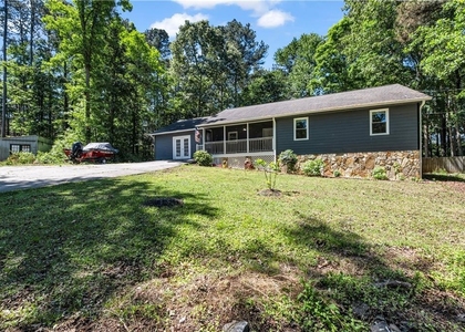 5722 Port Drive - Photo 1