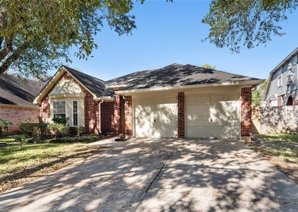 4626 Plantation Creek Drive - Photo 1