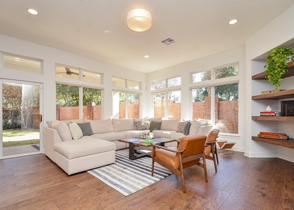 2826 Tudor Manor - Photo 1